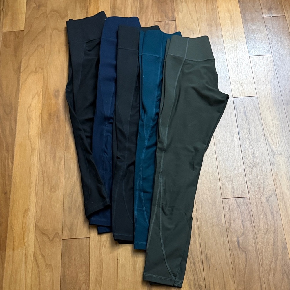 Old Navy High-Rise Athletic Leggings - 2 Black, Navy, Teal, Olive Size S P!